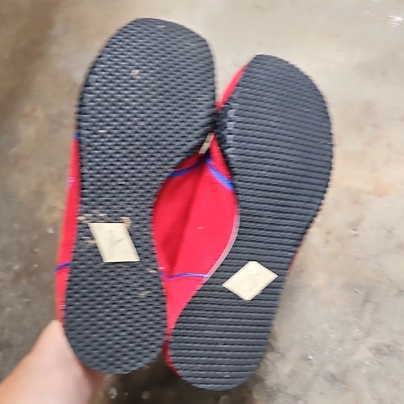 kangaROOS Vibrant Red and Blue Sneakers - Picture 7 of 8